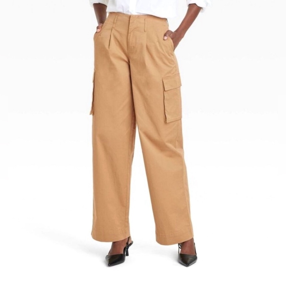 A NEW DAY WOMEN'S WIDE LEG CLASSIC FIT FULL CARGO PANTS -TAN- SIZE 6